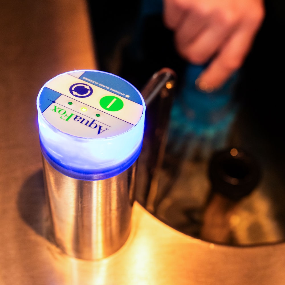Aquafox glazenspoel systeem