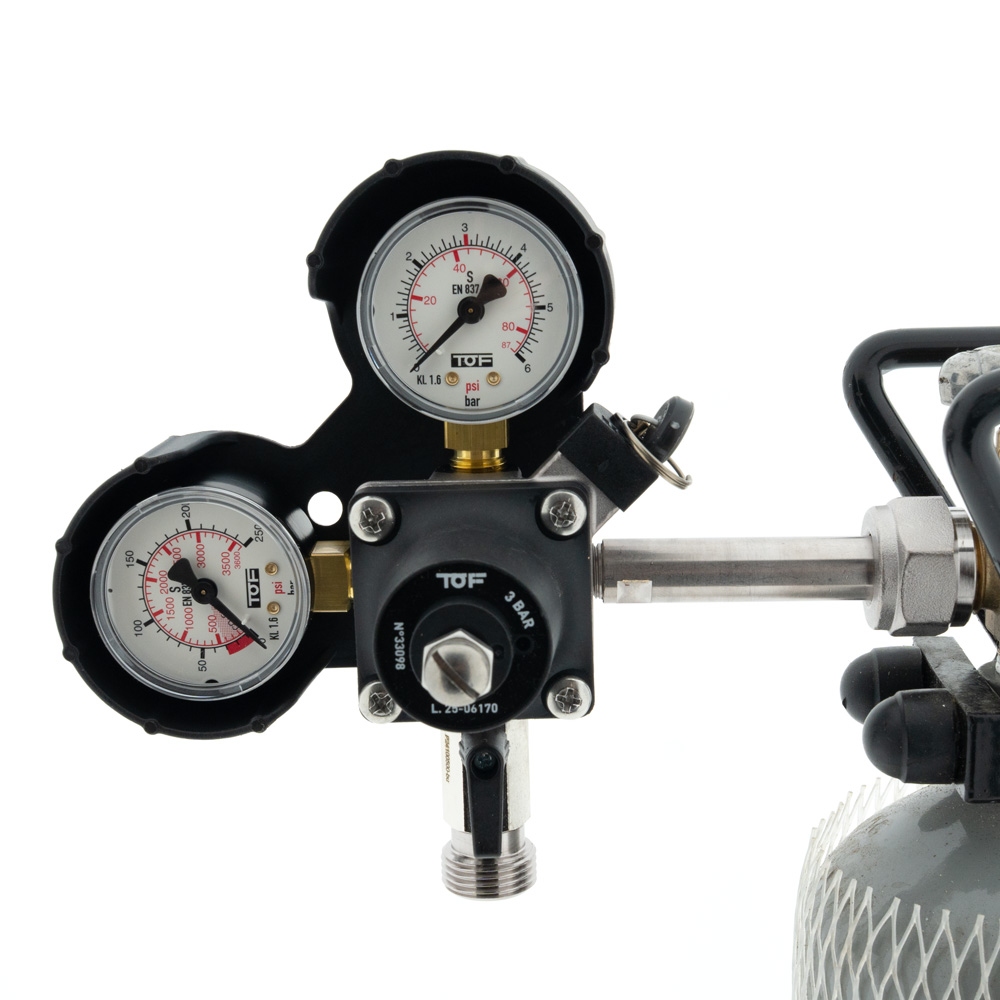 CO2-meter 0-6 bar werkdruk 3 bar 1 Uitgang 5/8 buitendraad met afsluitkraan